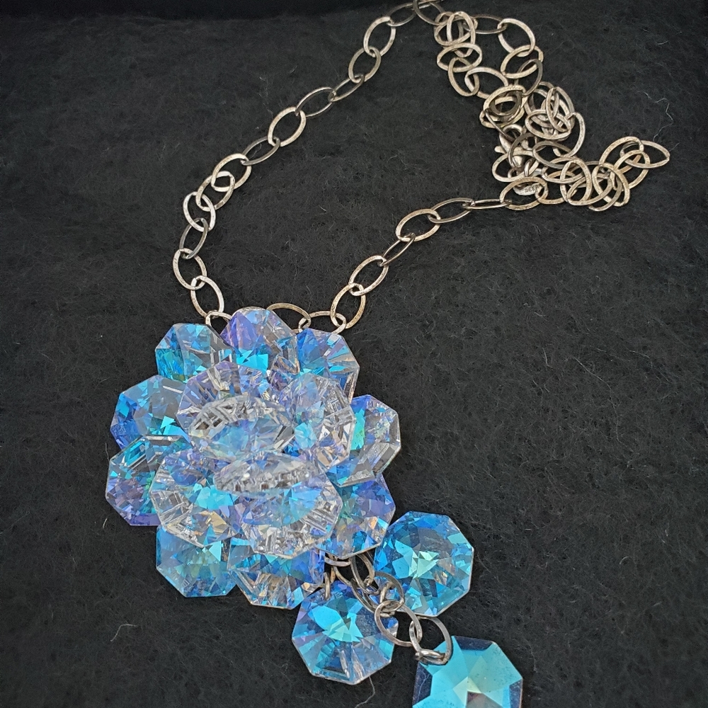 Crystal Statement Necklace And Bracelet - image 5